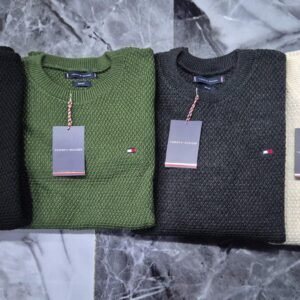 Suéter cuello redondo
